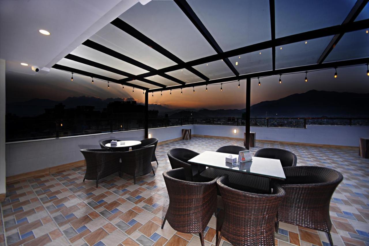 Hotel Simal Kathmandu Exterior photo