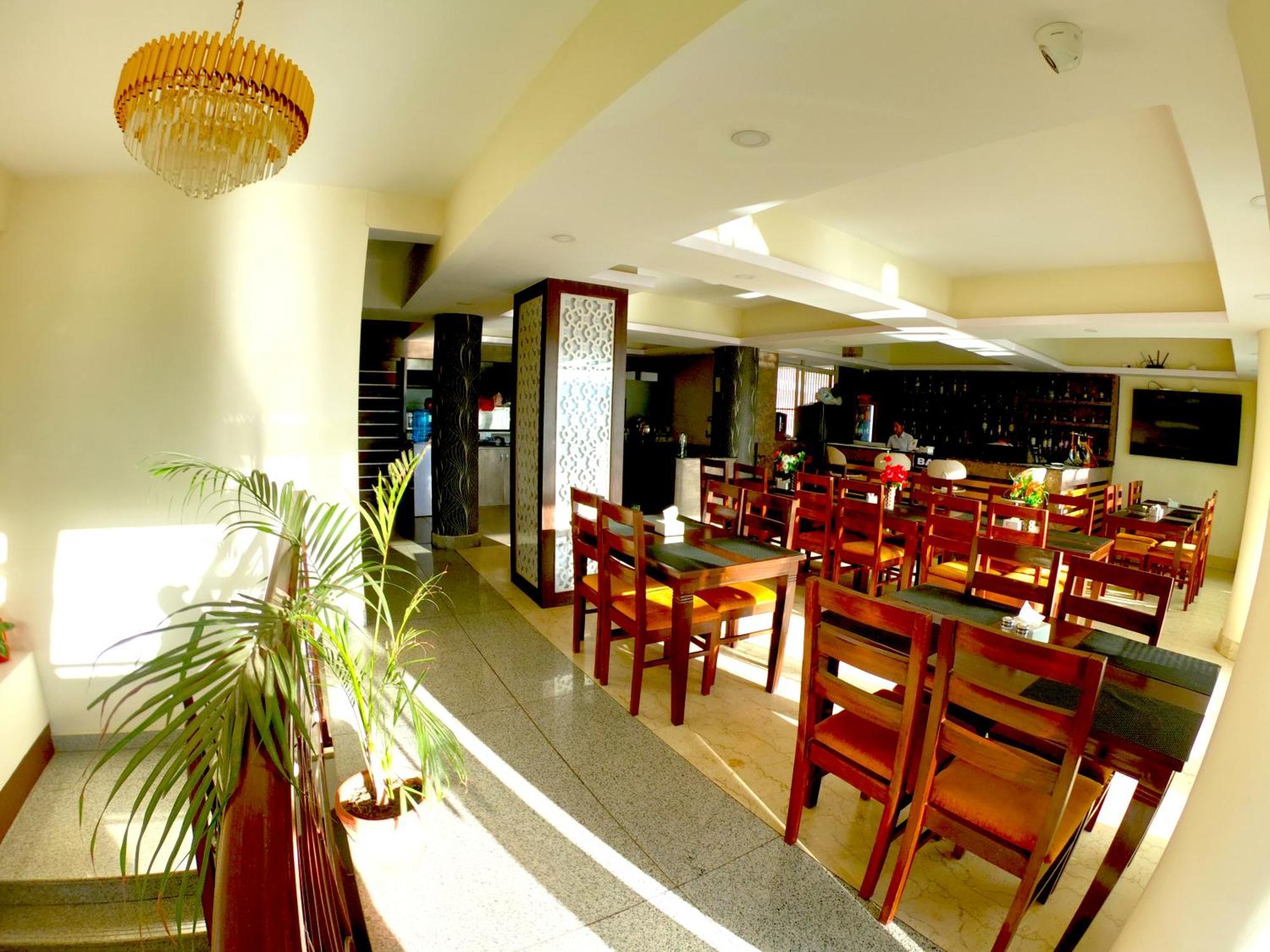 Hotel Simal Kathmandu Exterior photo